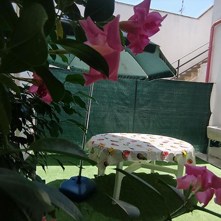 הוילה וגלי Casa Via Del Mare מראה חיצוני תמונה